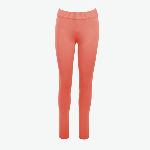 Women's no drawstring jogger pants in a peach hue