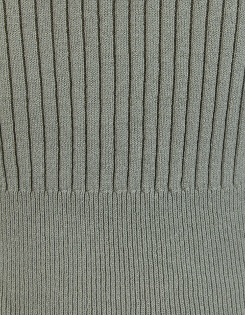Closeup of ribbed sweater Womens in tan/gray