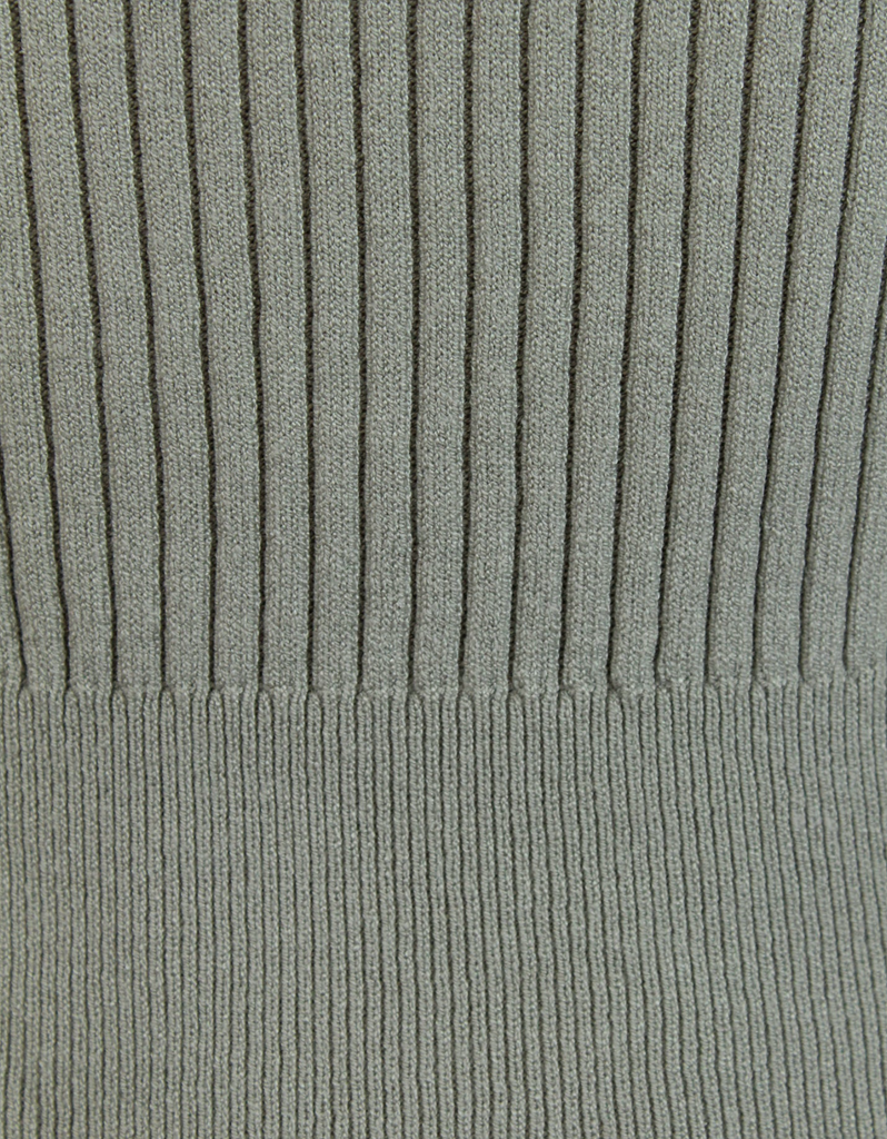 Closeup of ribbed sweater Womens in tan/gray