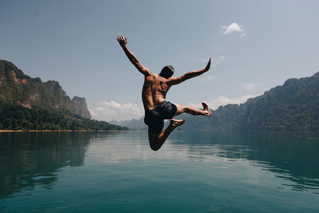 JUMPING_OFF_DOCKPLAINHOMEPAGE